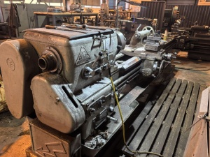 Токарныи станок MVE280/3000 Dimavag