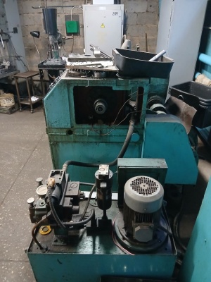 Резьбонакатной станок А 9521