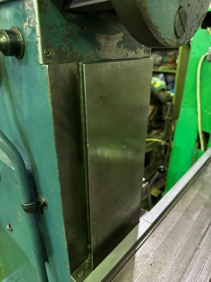 Широкоуниверсальный фрезерный станок 676п