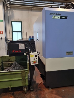 3-осевой вертикальный обрабатывающий центр DOOSAN MYNX 7500