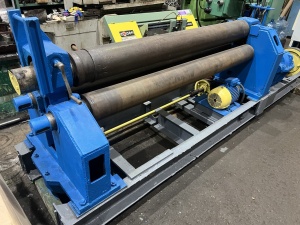 Листогибочная 3 - х валковая машина ИБ2220