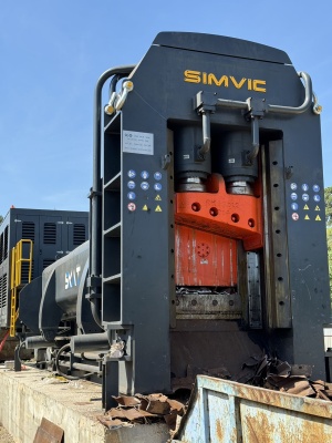 Гидравлические пресс-ножницы Center 600