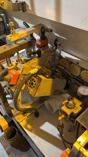 Кромкооблицовочный станок FL - 430 (MFB 600)