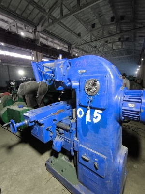 Вертикально фрезерный станок f2-250