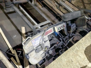 Ленточный станок