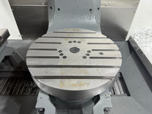 5-осевой вертикальный обрабатывающий центр HAAS UMC 1500 DUO