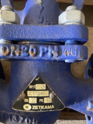 Клапан(вентиль) запорный Zetkama 215 Type 01″ стальной фланцевый. Ду 20. Ру 40