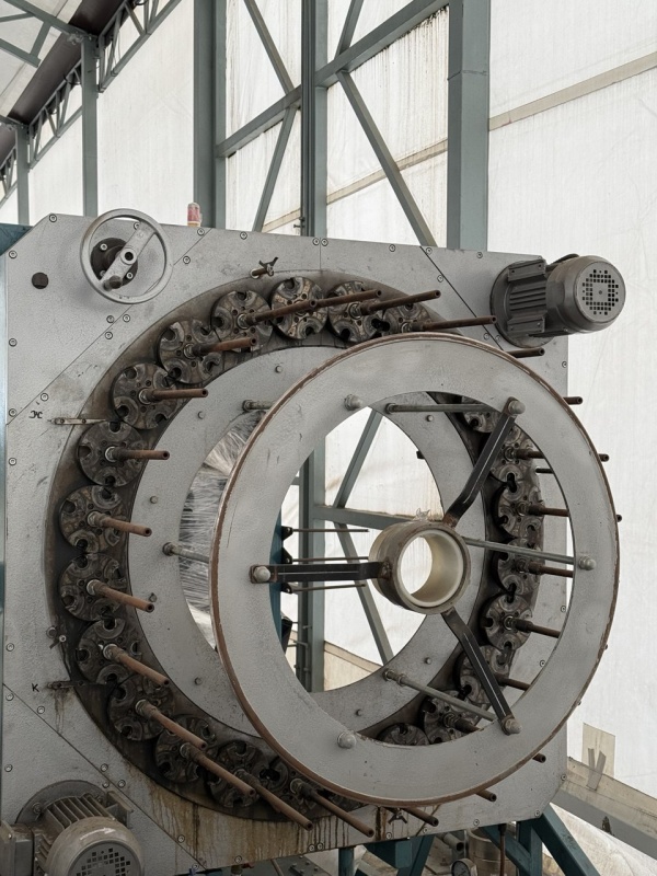 Машина шнуроплетельная МОТ48-1-130 без вытяжного устройства, с веретеном ВПП800М1