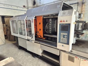 Термопластавтомат HUARONG HRN-400