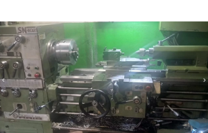 Токарный станок