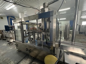 Линия розлива питьевой воды и напитков