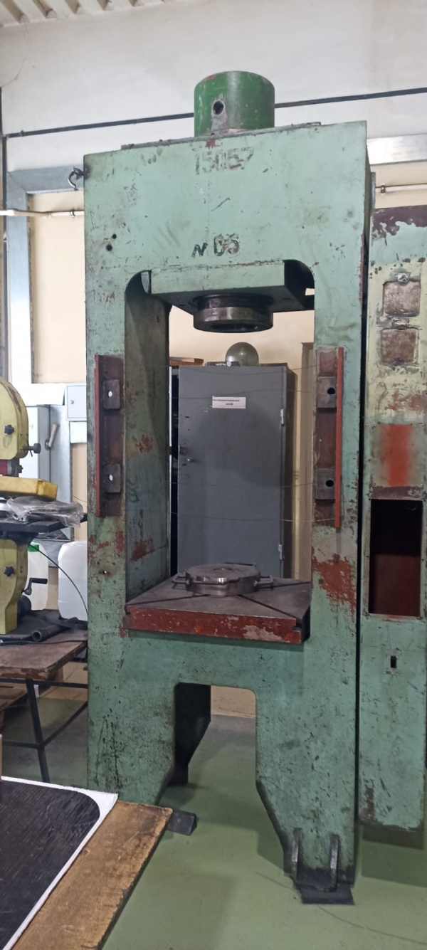 Пресс гидравлический усилием 100 тонн П474А