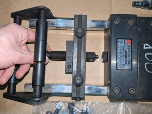 Клещевая подача