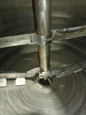 Нержавеющий пищевой котел 600л