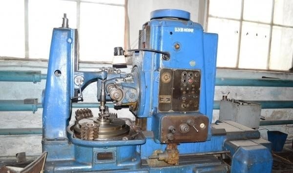 полуавтомат зубофрезерный 5Е32, 1981 года выпуска