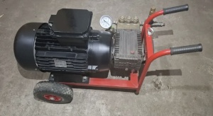 Насос опрессовочный электрический 500 бар