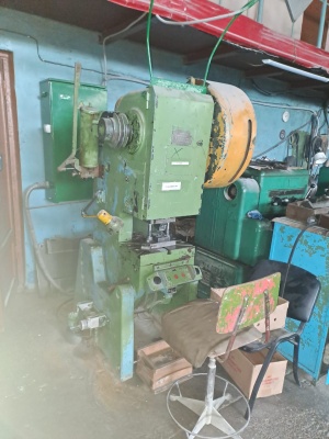 Предлагаем к продаже кривошипный пресс КД2322