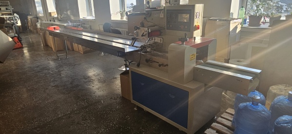 Флоу-пак, Горизонтальная упаковочная машина