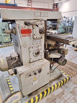 Станок поперечно-строгальный ОД61-5-03, Станок фрезерный 6Р81