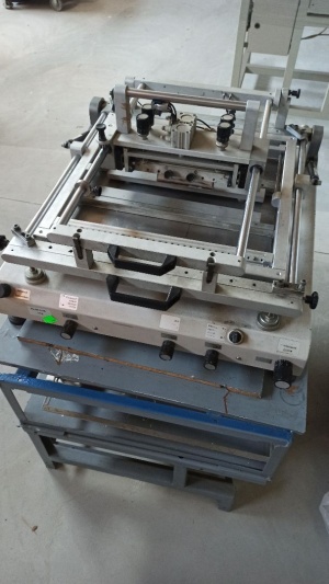 Полуавтоматический принтер трафаретной печати ASYS ASP M