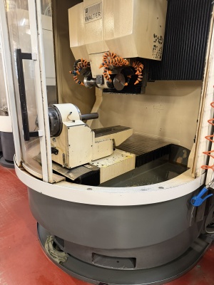 Инструментально-шлифовальный станок WALTER Helitronic Power