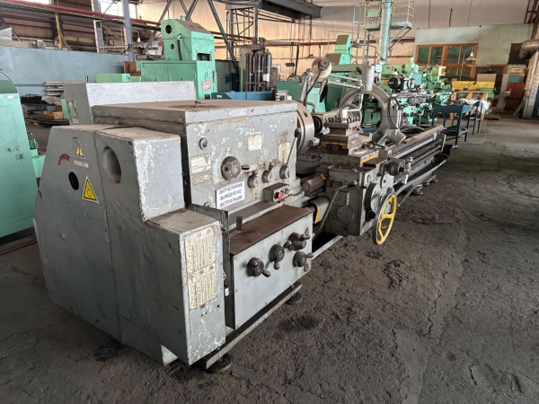 1М63 - Станок токарно-винторезный