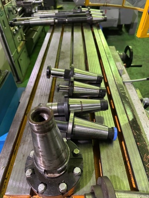 Широкоуниверсальный фрезерный станок, новый (аналог 6т83ш), FU 401 2007 г.в