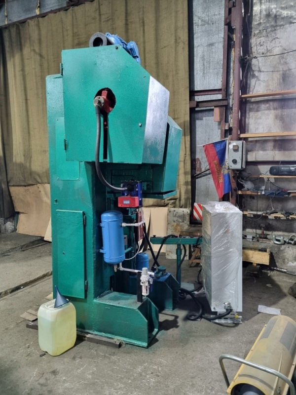 пресс чеканочный К8334