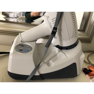 Nidek HandyRef-K Handheld Ref/Keratometer