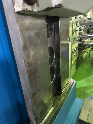 Широкоуниверсальный фрезерный станок, новый (аналог 6т83ш), FU 401 2007 г.в