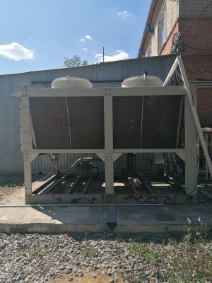 Молочное оборудование: холод.камера 100м3, ВТН-2,5(2шт), РПУ, ванна с перегородкой, ОСВ-4, СИПмойка, 5т емкость для молока,чиллер, сепаратор