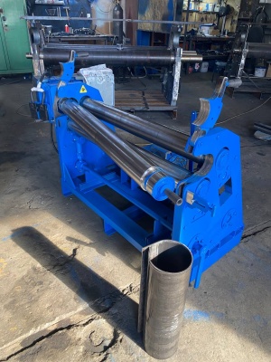 Вальцовочный станок ВМ А 1000/4