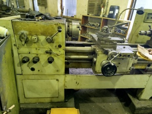 Токарно-винторезный 16Б16КП