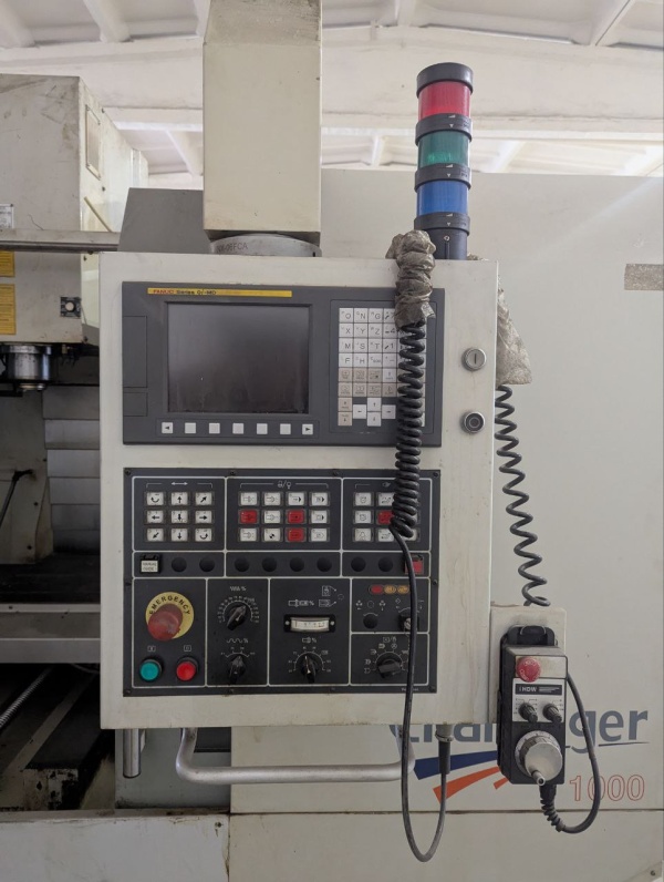 Станок фрезерный чпу Challenger VM-1000
