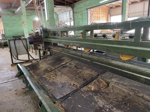 Diametras АS231 (горбылевочный станок)