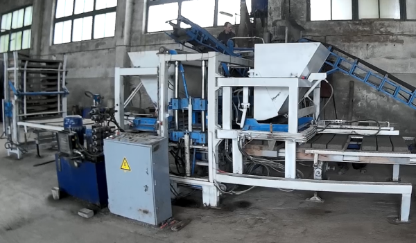 Завод по производству бетонных блоков