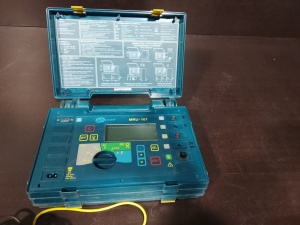 Измеритель сопротивления заземления MRU-101