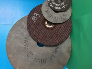 Круг отрезной вулканитовый и бакелитовый