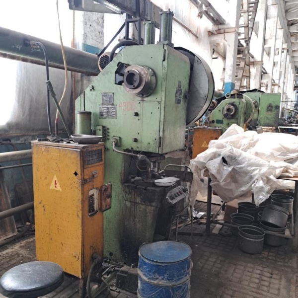 Продаётся кривошипный пресс КД2124Е (25 тн усилия)
