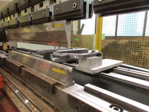 Гидравлический листогибочный пресс с ЧПУ IMAL GLADIATOR 255