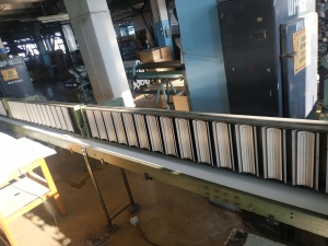 Печатная машина для печати на крышках POLYTYPE