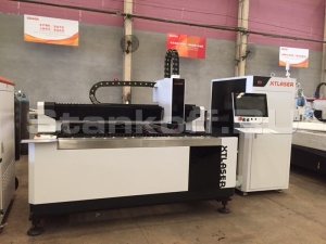 Оптоволоконная установка лазерной резки металла XTC-F1530H/700 IPG