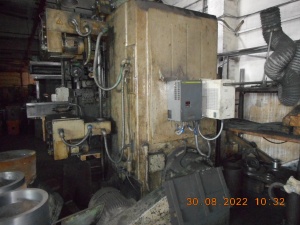 Токарно-карусельный станок модели 1516