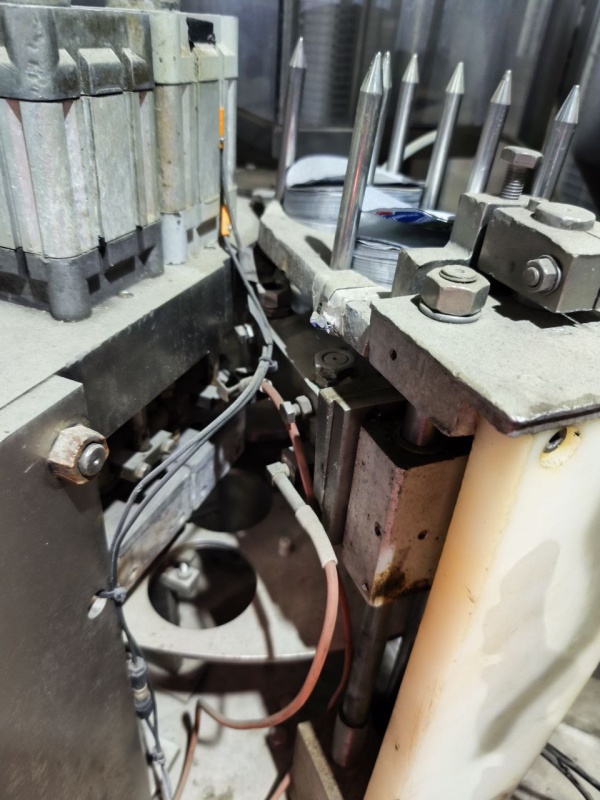 роторный фасовочный аппарат Trepko 212 (2003 г.в.)