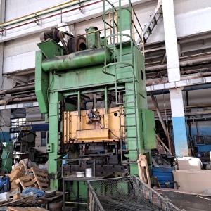 Осуществляем продажу двухкривошипного пресса закрытого простого действия К3033Д, усилие 200 тонн