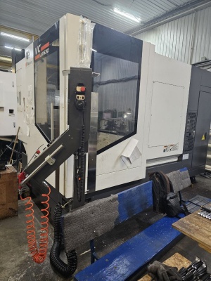 Вертикальный 5-ти осевой (4+1) фрезерный обрабатывающий центр модель VCenter - AX630 (VICTOR TAICHUNG MACHINERY WORKS CO.,LTD)