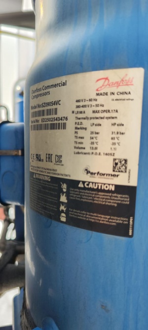 Холодильная машина для помещения 300 м³ (0…+2°C) — Danfoss, 380В, R507, испаритель 3 вентилятора