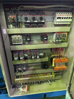 Широкоуниверсальный фрезерный станок, новый (аналог 6т83ш), FU 401 2007 г.в