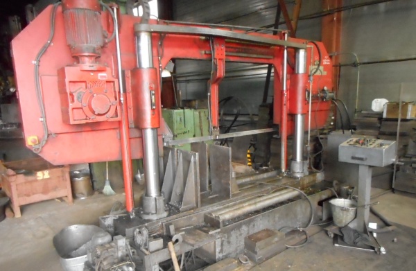 Ленточнопильный станок UZAY MAKINA UMSY-800 SP (до 800 мм, Турция)