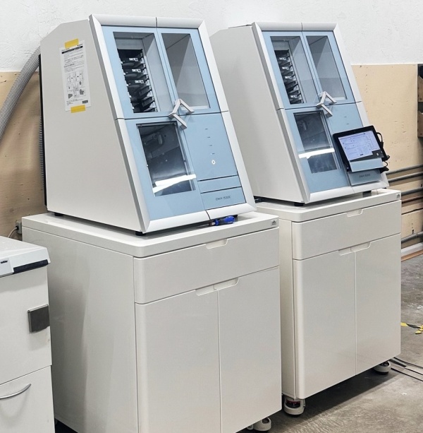 Стоматологический фрезерный станок Roland DWX-53DC с автоматической сменой дисков